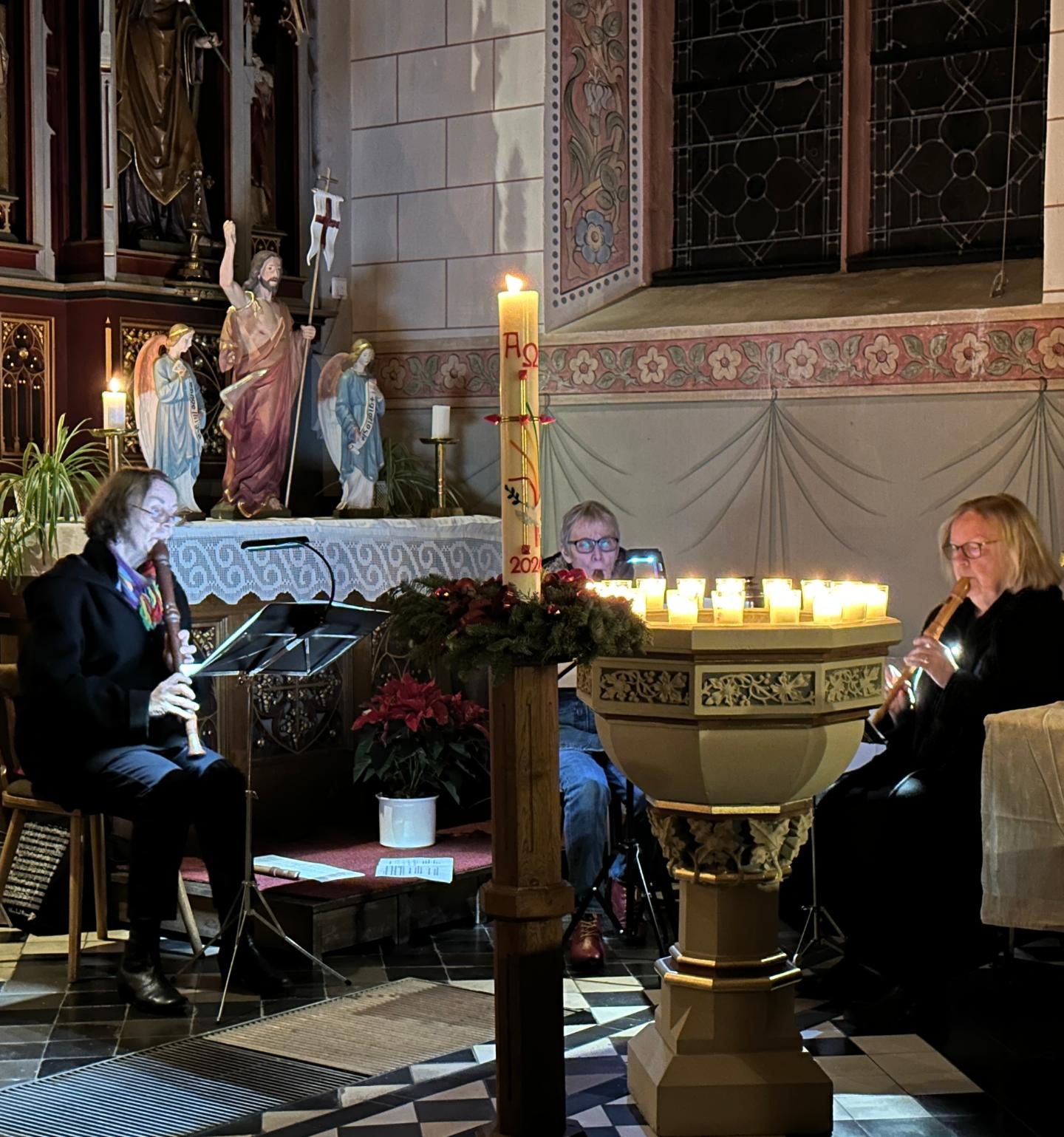Die Flötengruppe Gödenroth unter der Leitung von Andrea Jansen (c) Josef Karl Die Flötengruppe Gödenroth unter der Leitung von Andrea Jansen