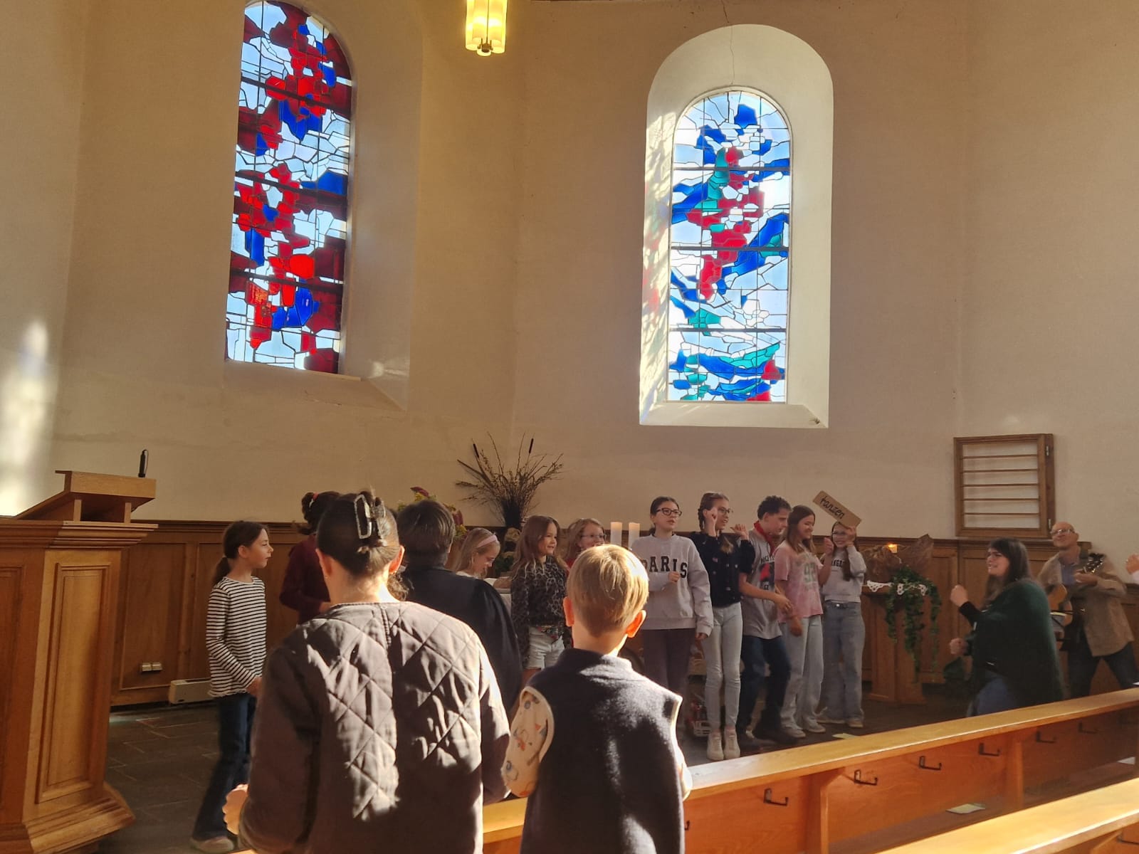 Die Kinder wurden aktiv in den Gottesdienst eingebunden (c) Bettina Klöckner Die Kinder wurden aktiv in den Gottesdienst eingebunden