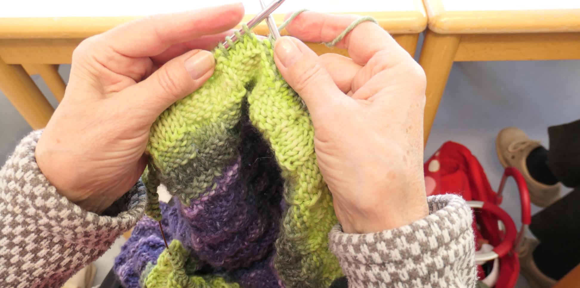 die kfd strickt, stricken Sie mit