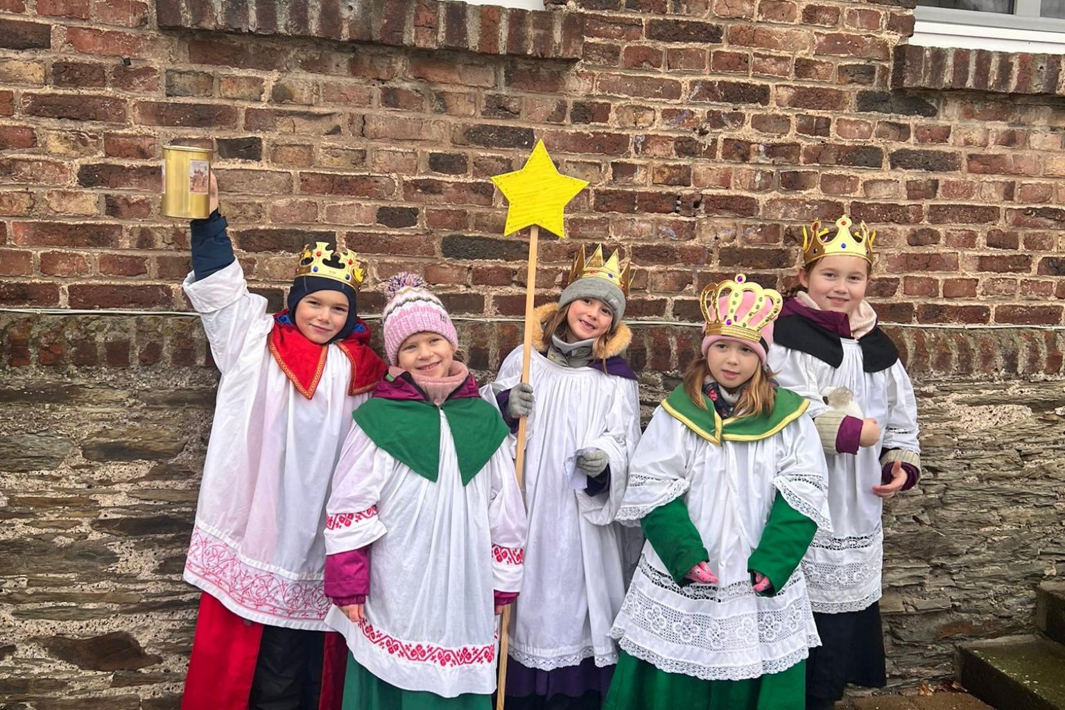 Die Sternsinger in Rayerschied haben Spaß bei der Aktion