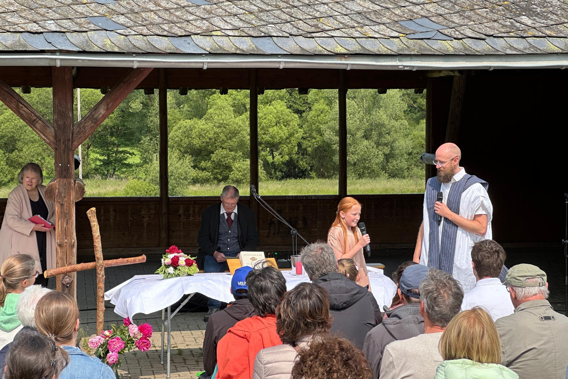 Das Glaubensbekenntnis von Nicea stand im Mittelpunkt des ökumenischen Gottesdienstes am Simmersee
