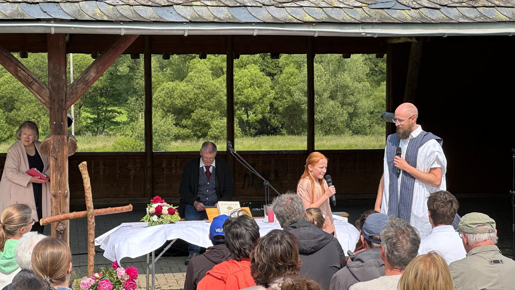 Das Glaubensbekenntnis von Nicea stand im Mittelpunkt des ökumenischen Gottesdienstes am Simmersee