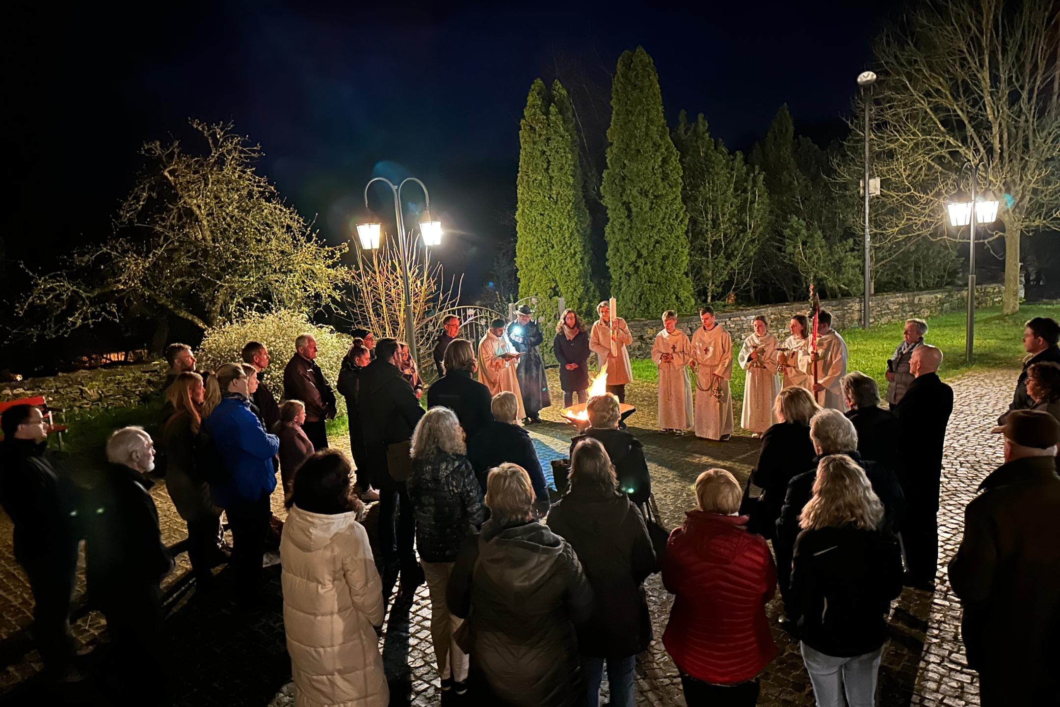 Osterfeuer in Ravengiersburg