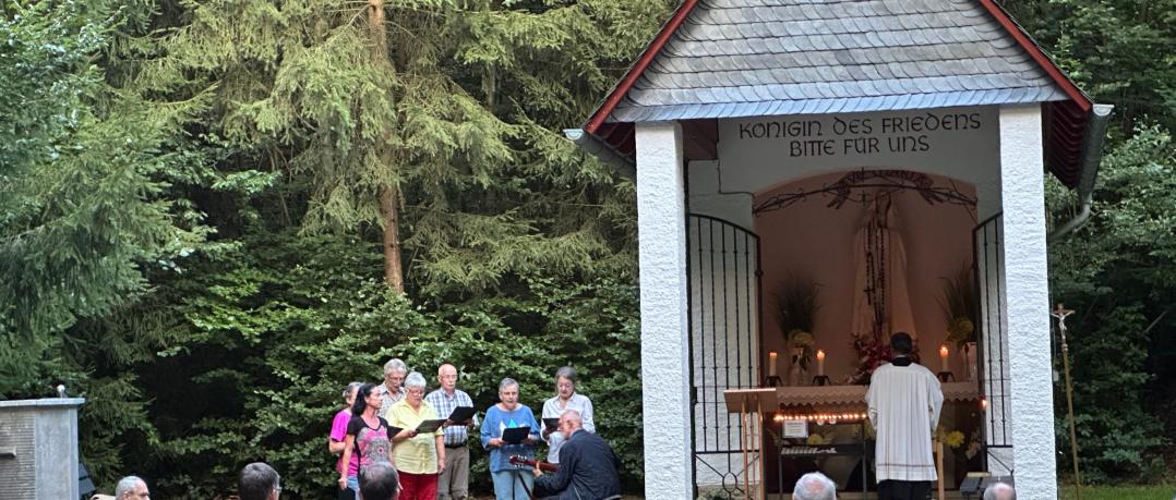 Lichterprozession zur Waldkapelle