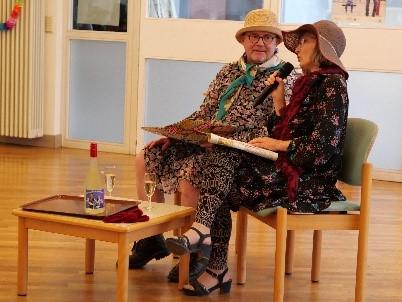 es gab Live-Musik und einige Vorträge