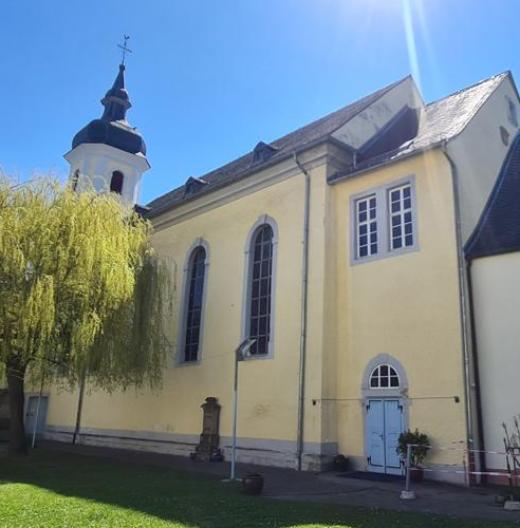 Laurentiu Candea spielt mit seinem Streichquartett in der Josefskirche in Simmern