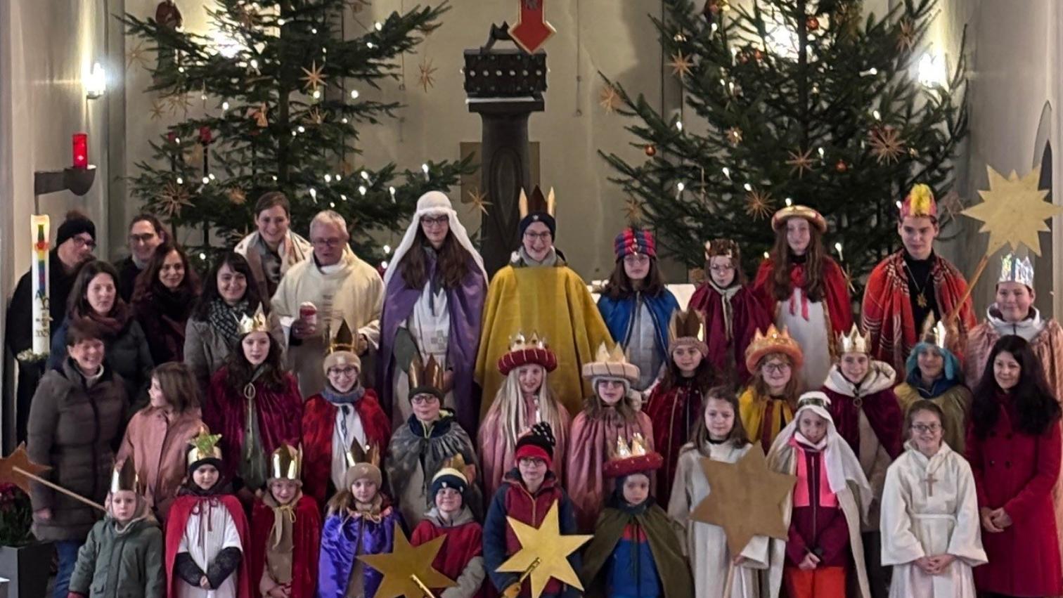 wie im Biebertal waren die Sternsinger an vielen Orten der Pfarrei am Anfang des Jahres unterwegs