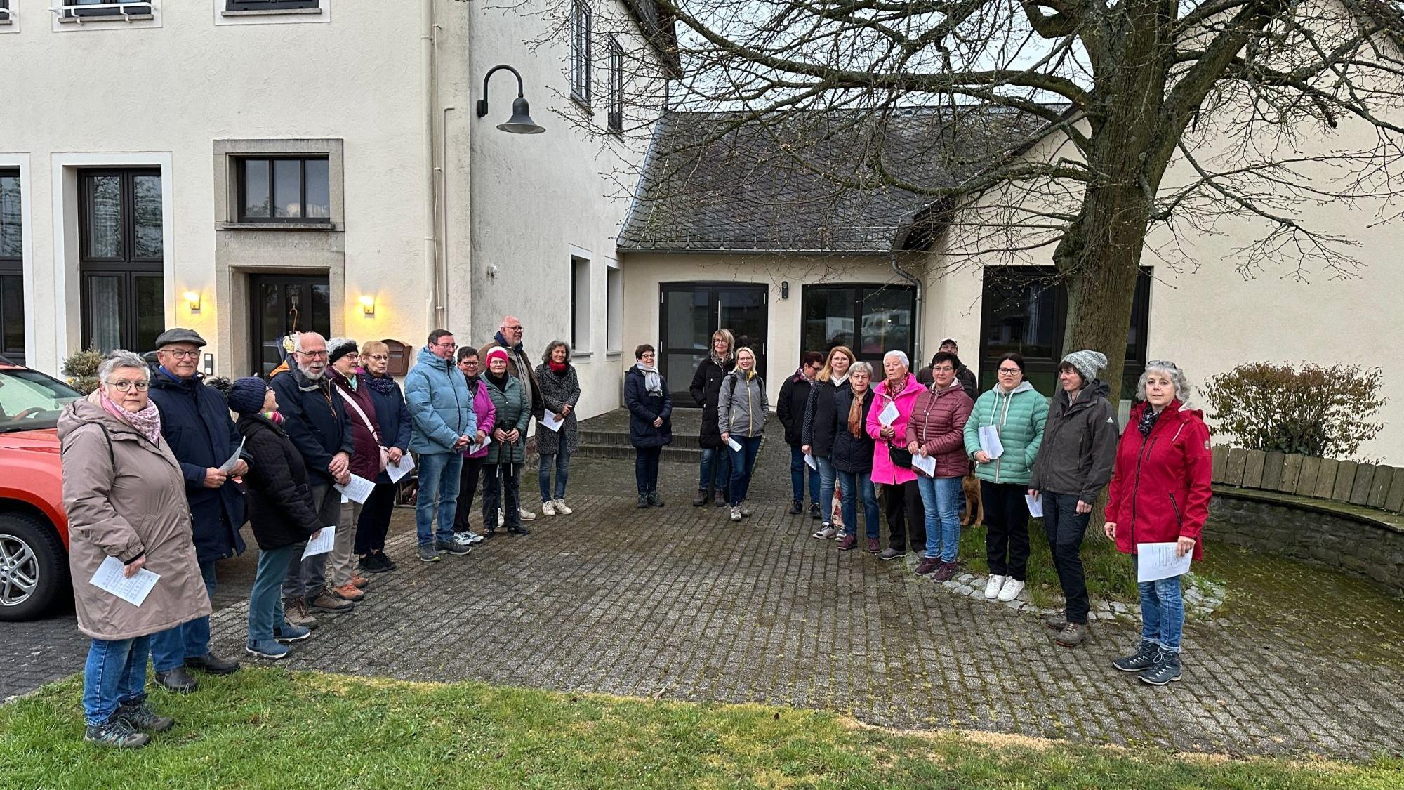 in Wahlbach ging es am Karsamstag der Sonne entgegen